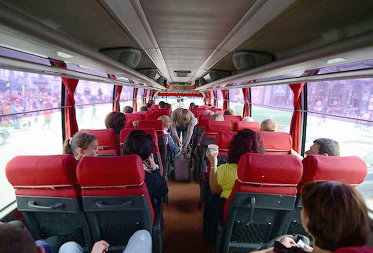 Сколько стоят Пассажирские перевозки из Приозёрска в Санкт-Петербург